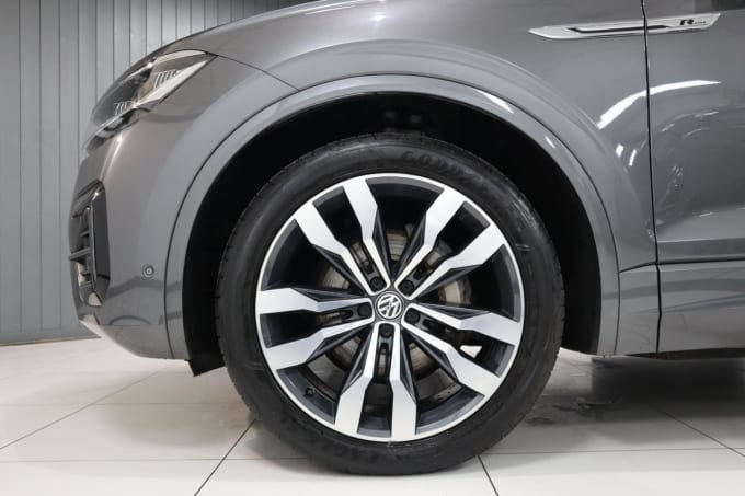 2025 Volkswagen Touareg
