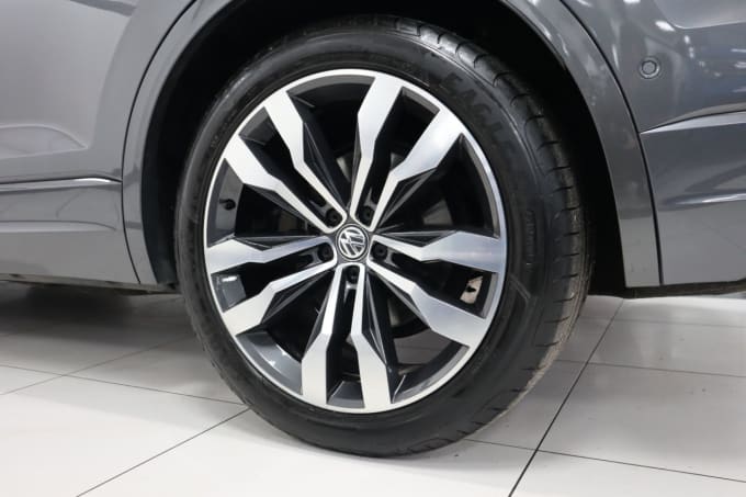 2025 Volkswagen Touareg
