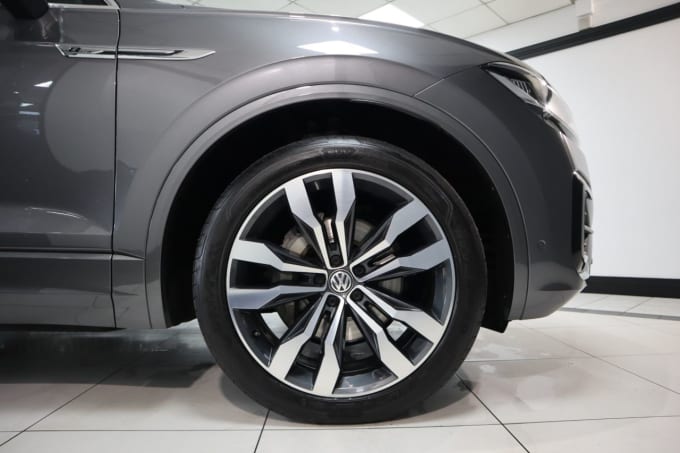 2025 Volkswagen Touareg