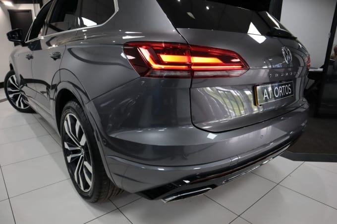 2025 Volkswagen Touareg
