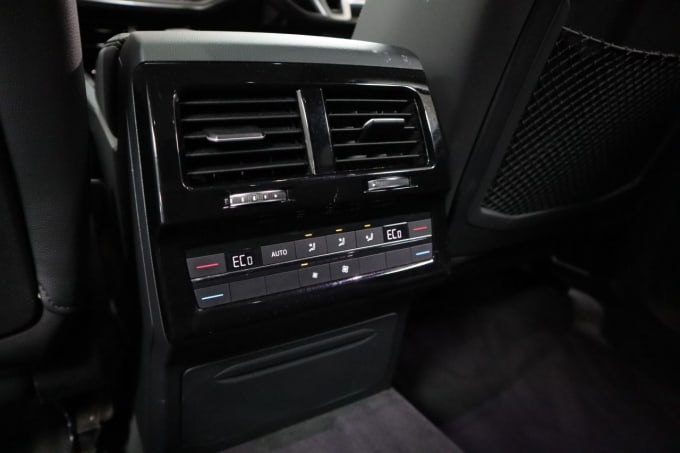 2025 Volkswagen Touareg