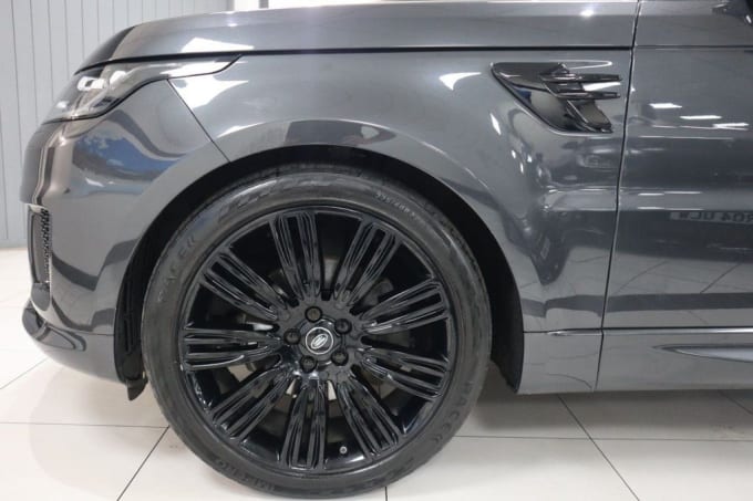 2025 Land Rover Range Rover Sport