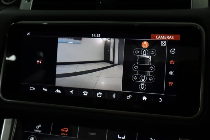 2025 Land Rover Range Rover Sport