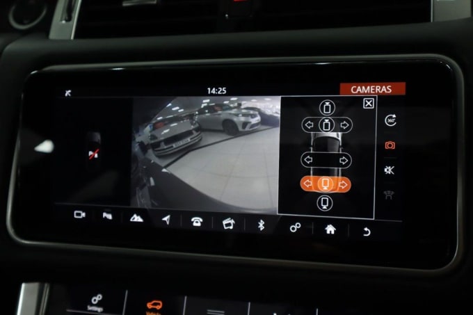 2025 Land Rover Range Rover Sport