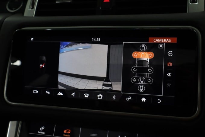 2025 Land Rover Range Rover Sport
