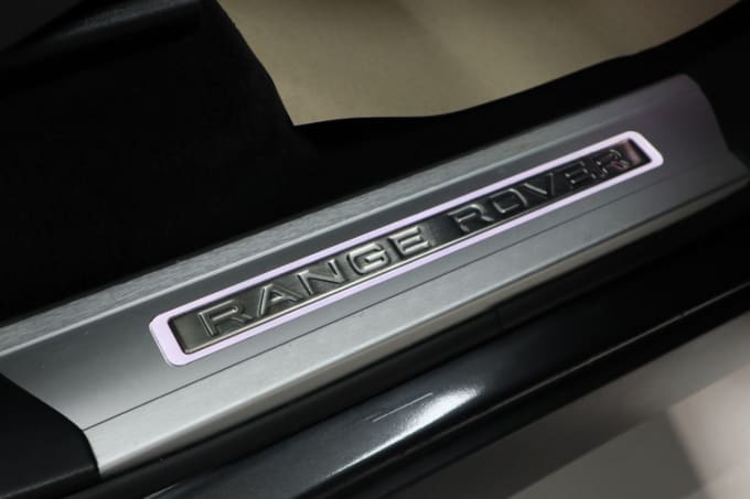2025 Land Rover Range Rover Sport