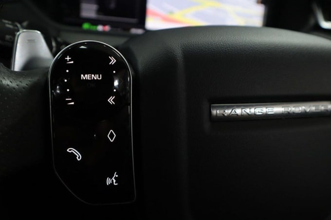 2025 Land Rover Range Rover Velar