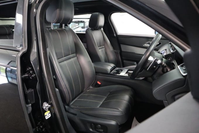 2025 Land Rover Range Rover Velar