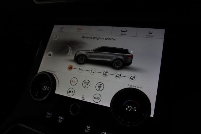 2025 Land Rover Range Rover Velar