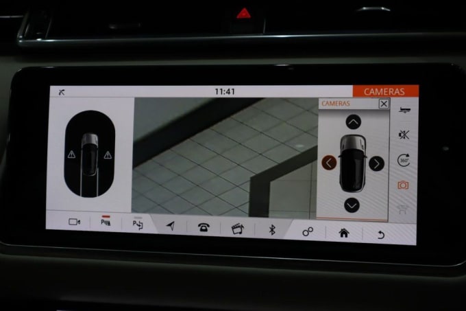 2025 Land Rover Range Rover Velar
