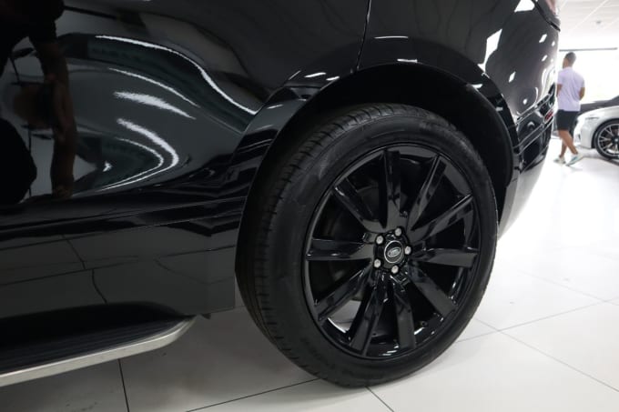 2025 Land Rover Range Rover Velar