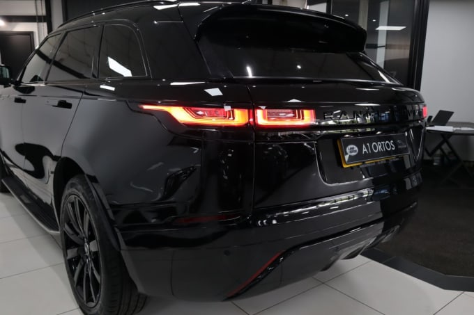 2025 Land Rover Range Rover Velar
