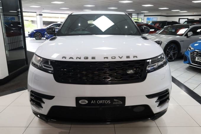 2025 Land Rover Range Rover Velar
