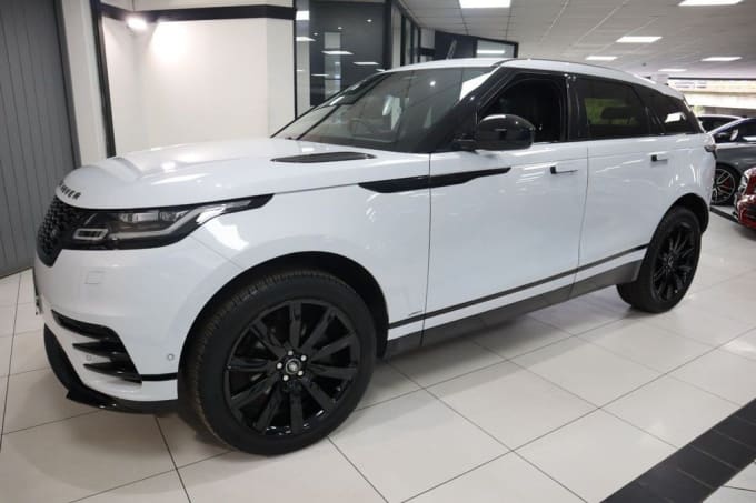 2025 Land Rover Range Rover Velar