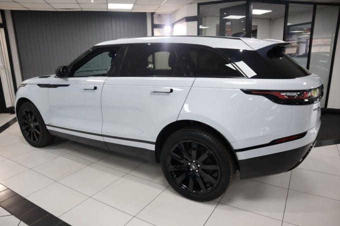 2025 Land Rover Range Rover Velar