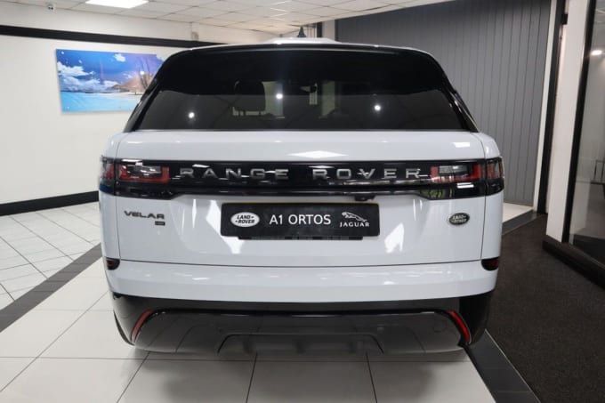2025 Land Rover Range Rover Velar