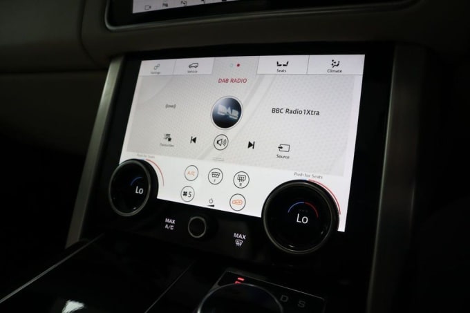 2025 Land Rover Range Rover