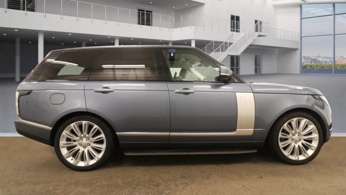 2025 Land Rover Range Rover