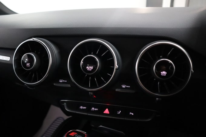 2025 Audi Tt Rs