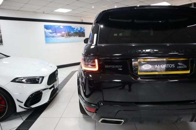 2025 Land Rover Range Rover Sport