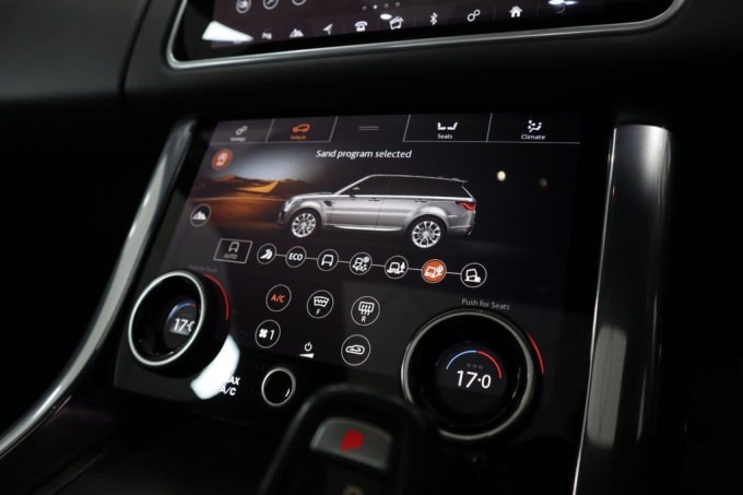 2025 Land Rover Range Rover Sport