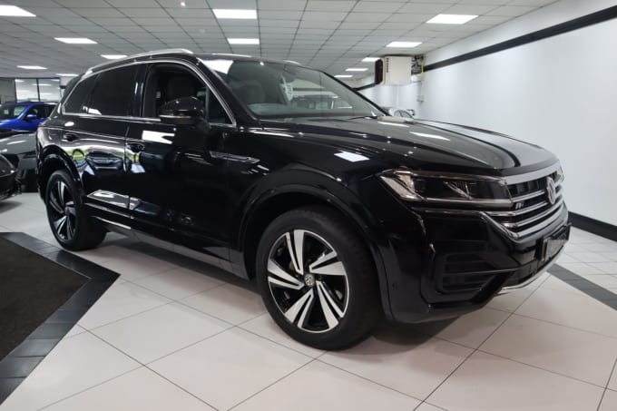 2025 Volkswagen Touareg