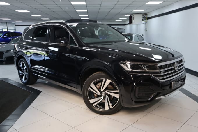 2025 Volkswagen Touareg