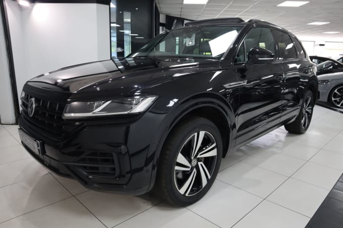2025 Volkswagen Touareg