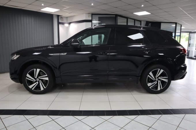 2025 Volkswagen Touareg
