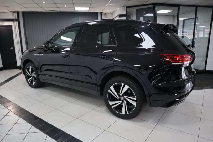 2025 Volkswagen Touareg