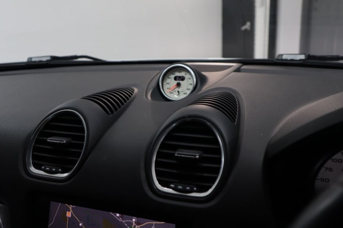 2025 Porsche 718 Cayman