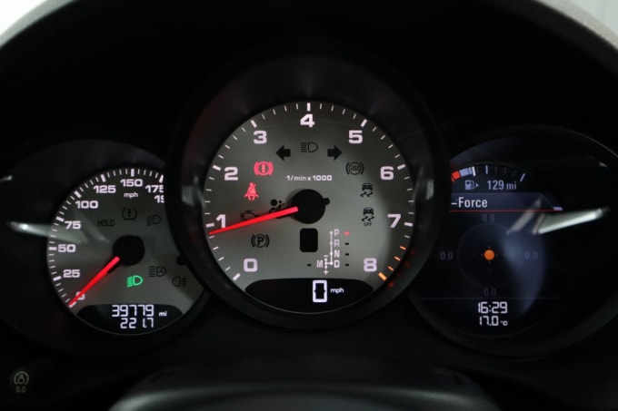 2025 Porsche 718 Cayman