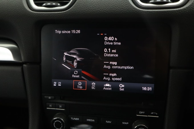 2025 Porsche 718 Cayman