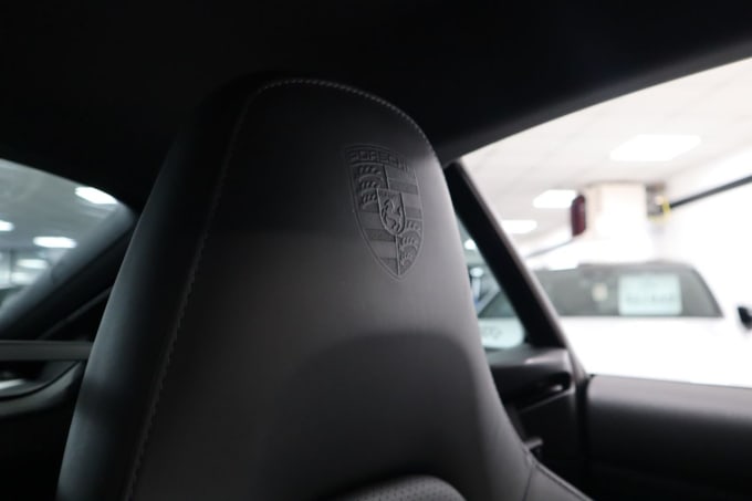 2025 Porsche 718 Cayman