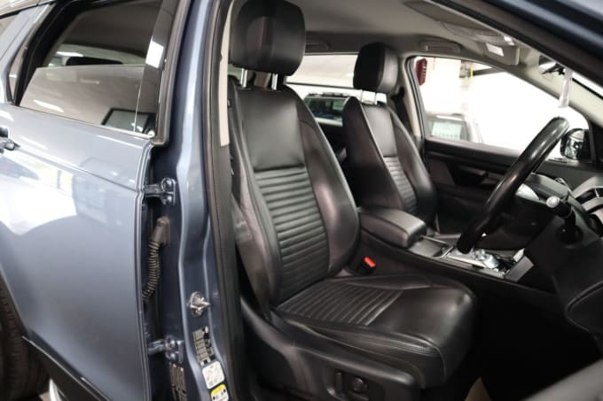 2025 Land Rover Discovery Sport