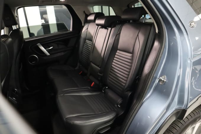 2025 Land Rover Discovery Sport