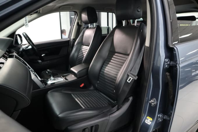 2025 Land Rover Discovery Sport