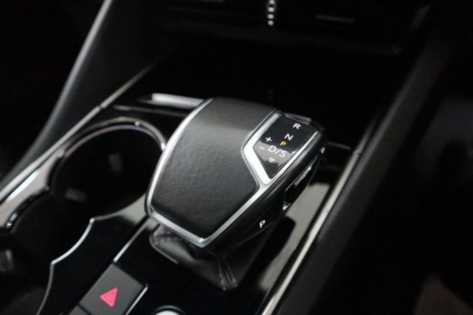 2025 Volkswagen Touareg