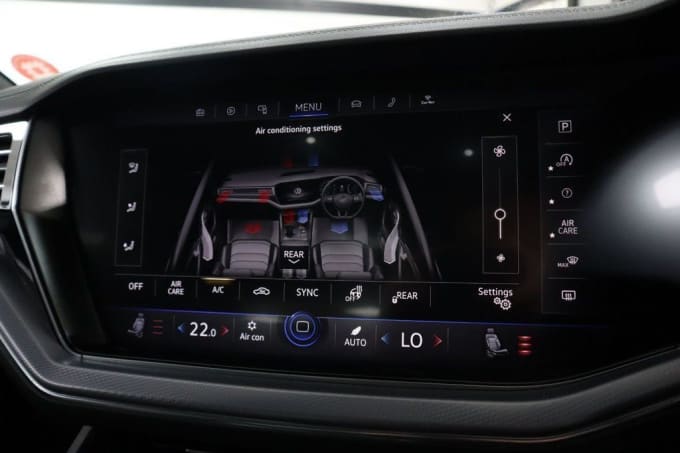 2025 Volkswagen Touareg