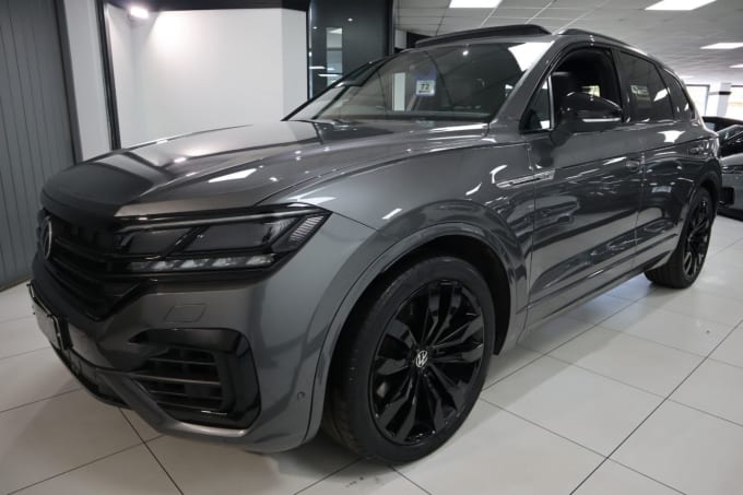 2025 Volkswagen Touareg