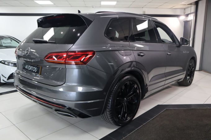 2025 Volkswagen Touareg