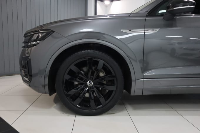 2025 Volkswagen Touareg