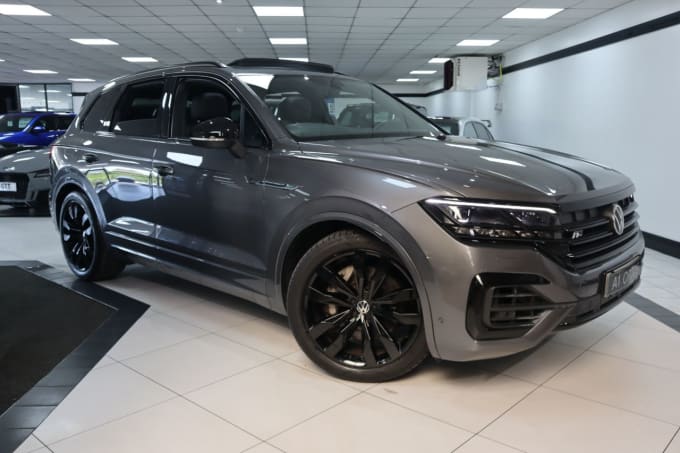 2025 Volkswagen Touareg