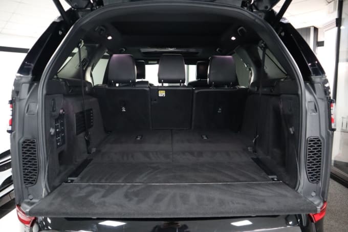2025 Land Rover Discovery