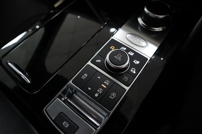 2025 Land Rover Discovery