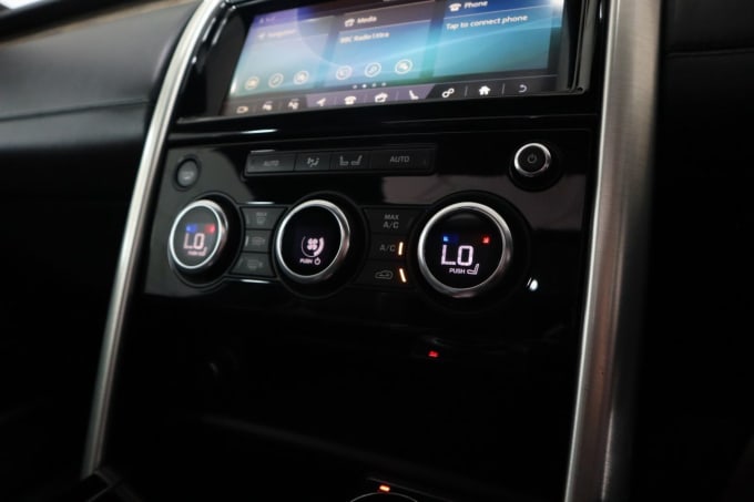 2025 Land Rover Discovery