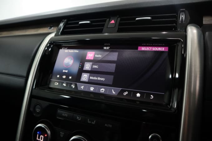 2025 Land Rover Discovery