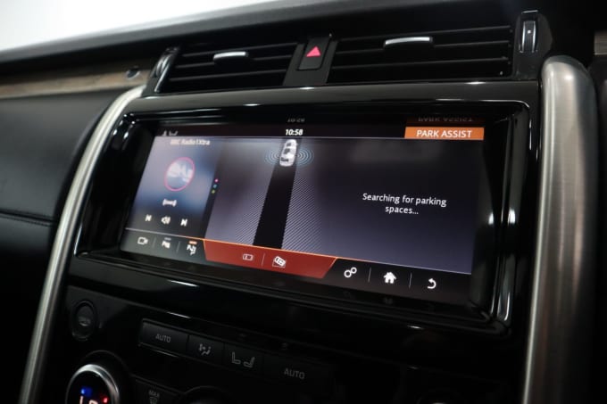 2025 Land Rover Discovery