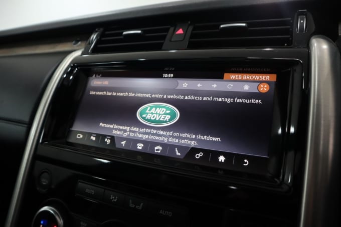 2025 Land Rover Discovery