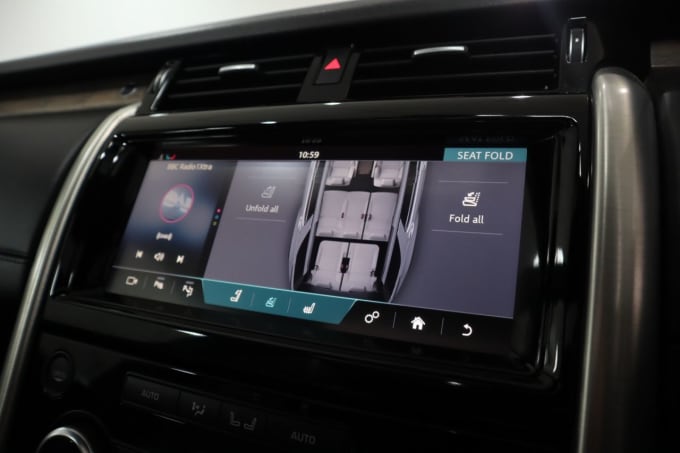2025 Land Rover Discovery